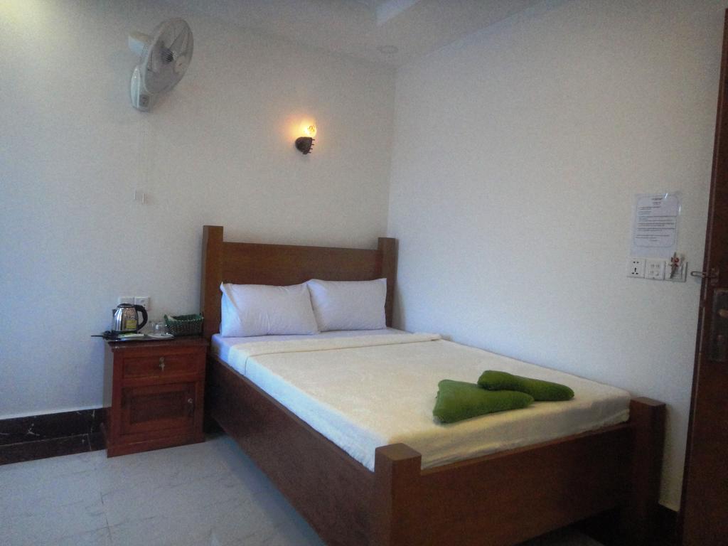 Marany Guesthouse Kâmpôt Pokój zdjęcie