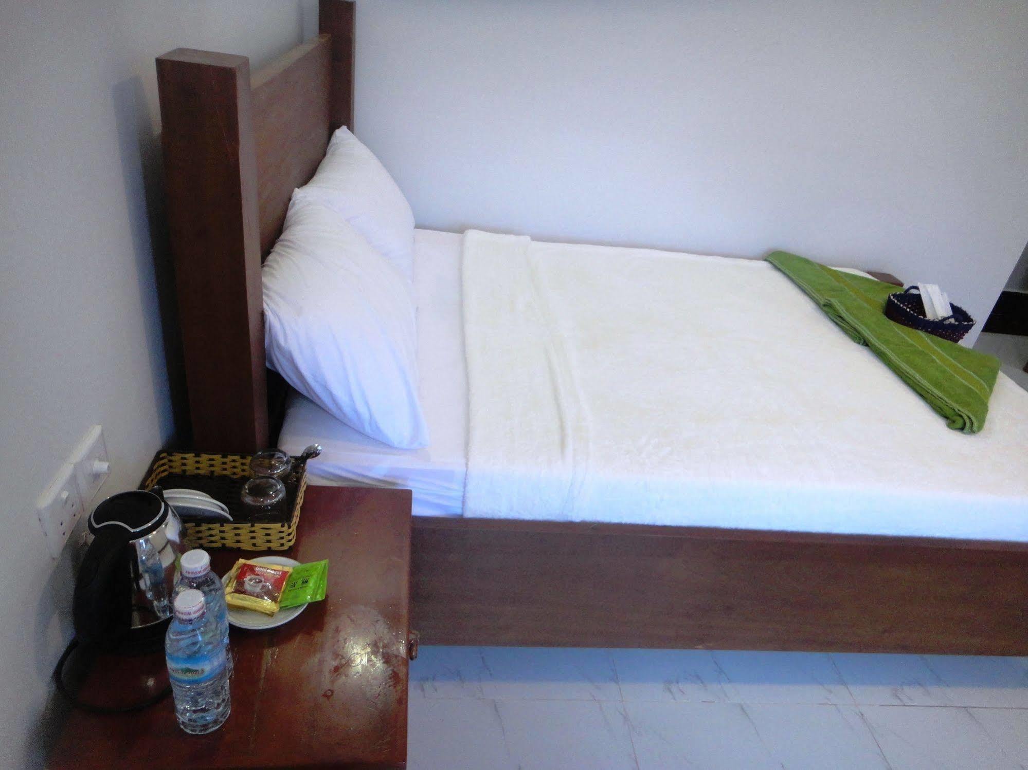 Marany Guesthouse Kâmpôt Zewnętrze zdjęcie