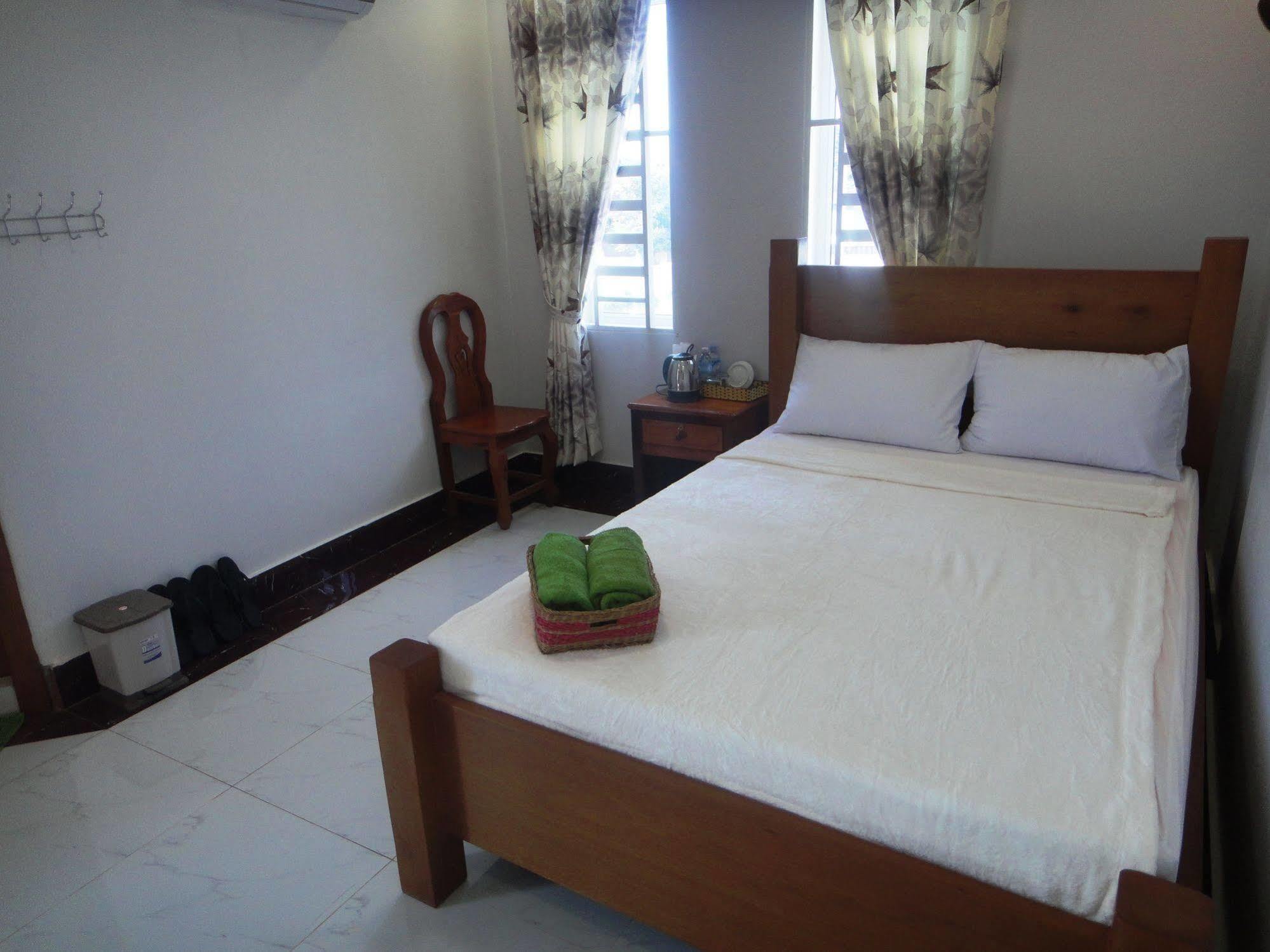 Marany Guesthouse Kâmpôt Zewnętrze zdjęcie